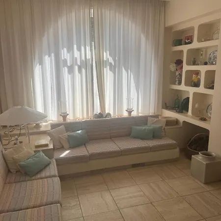 Golfe St Tropez Area & Swimming Pool בית נופש גרימו